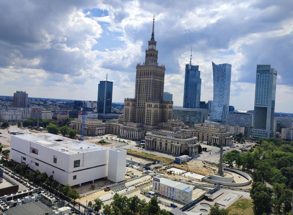 Swietokrzyska Варшава Екстериор снимка